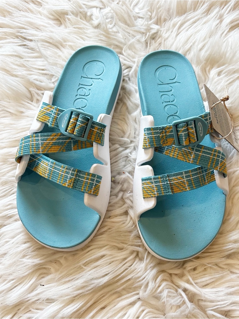Chaco Chillos Kids Court Sandals Size 6 Porcelain Blue Yellow Strappy Slides NEW